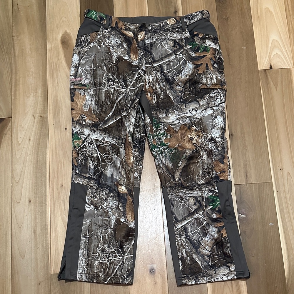 Magellan Outdoors Women’s Insulated Waterproof Hunting Pants